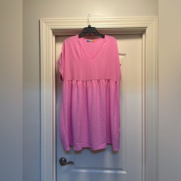 Brand New V-Neck Flowy Babydoll Dress - Picture 1 of 7